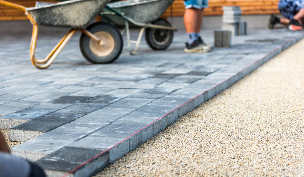 Best Commercial Driveway Pavers  in Robins, IA
