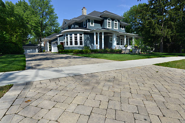 Best Residential Driveway Paver Services  in Robins, IA